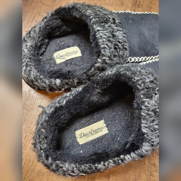 Dearfoams contrast stitch slippers - Picture 2 of 7